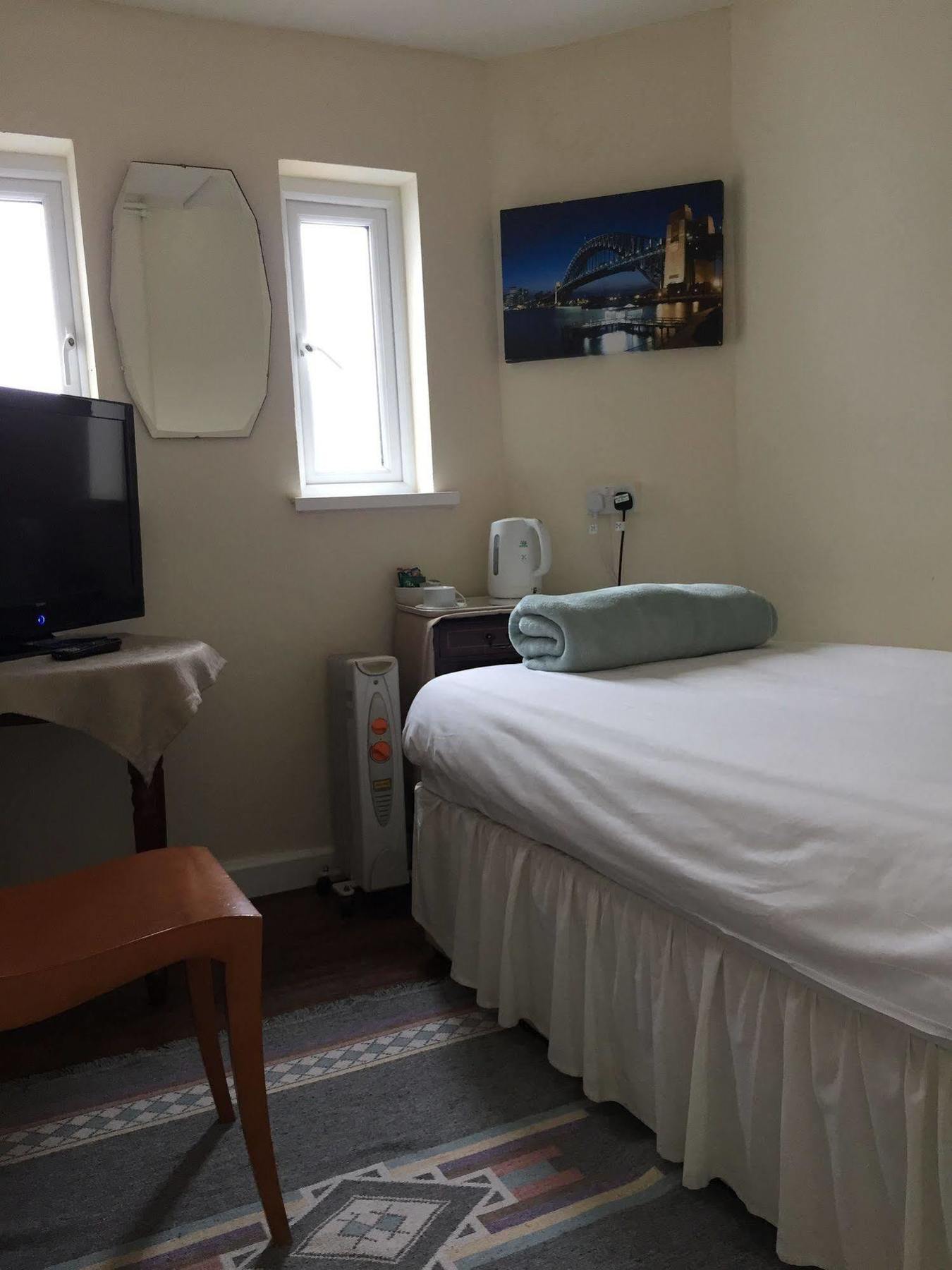 Cefn Mably Hotel Penarth Buitenkant foto